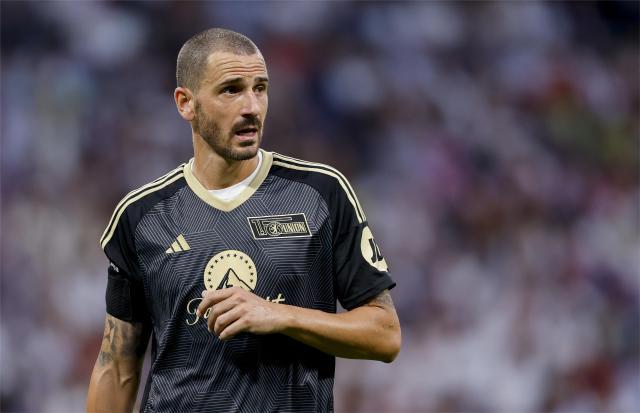 1702914997940077295.jpg 罗马.jpg