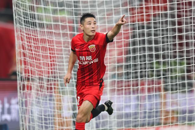 足球直播-武磊造4球助海港大胜 追平艾克森并列历史射手王