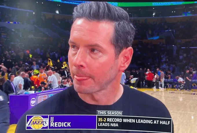 足球直播-雷迪克半场发言:这是季后赛前的热身赛,希望他们保持专注